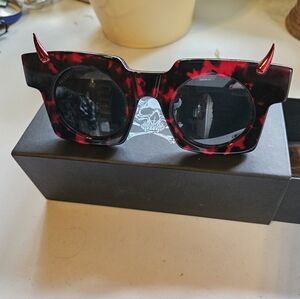 Vulgati Hellraiser Sunglasses